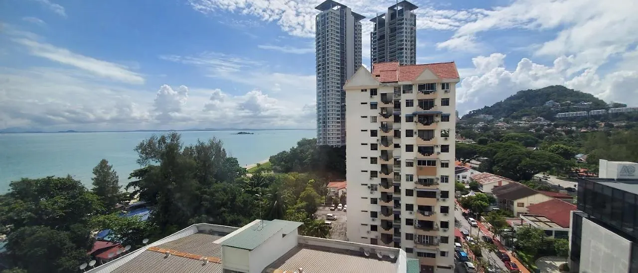 Leisure Cove Hotel And Apartments