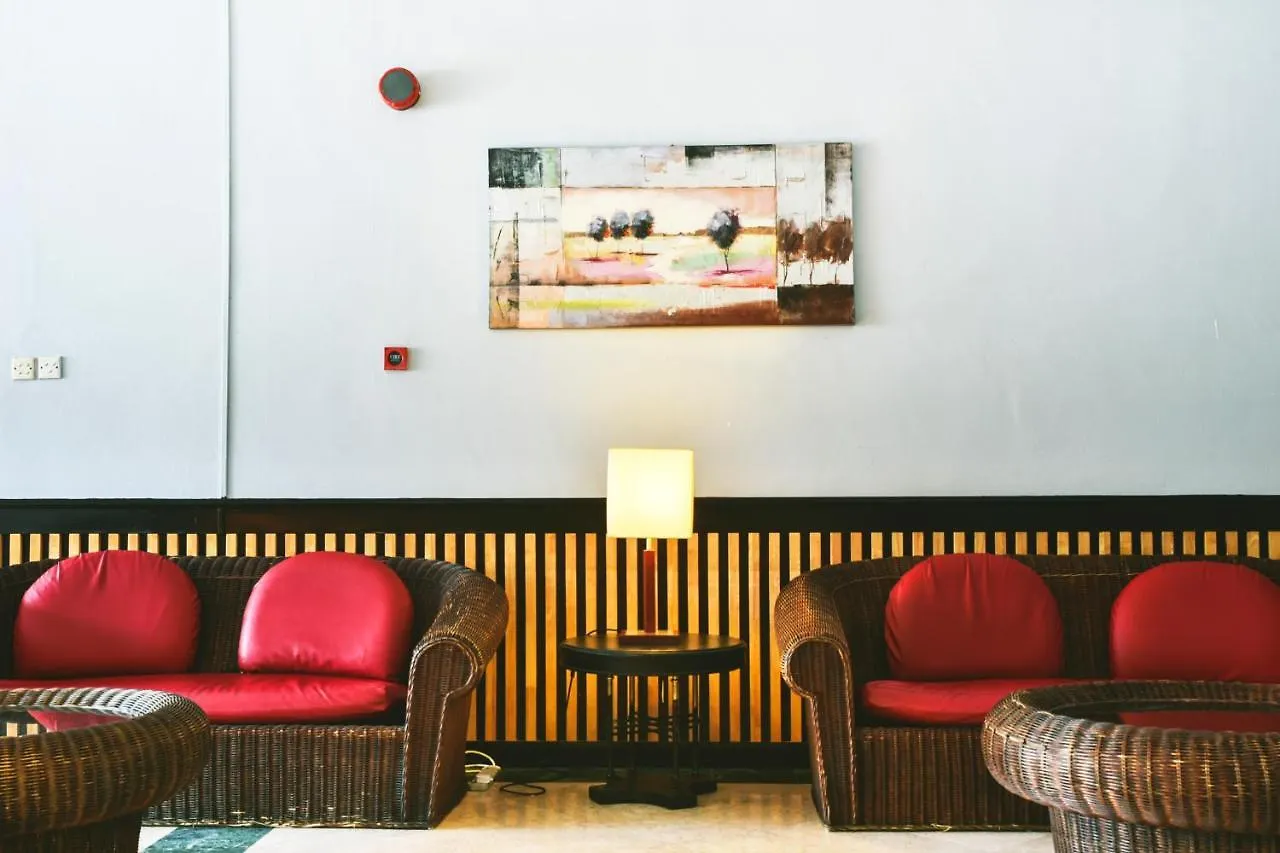 Leisure Cove Hotel And Apartments 4*, George Town