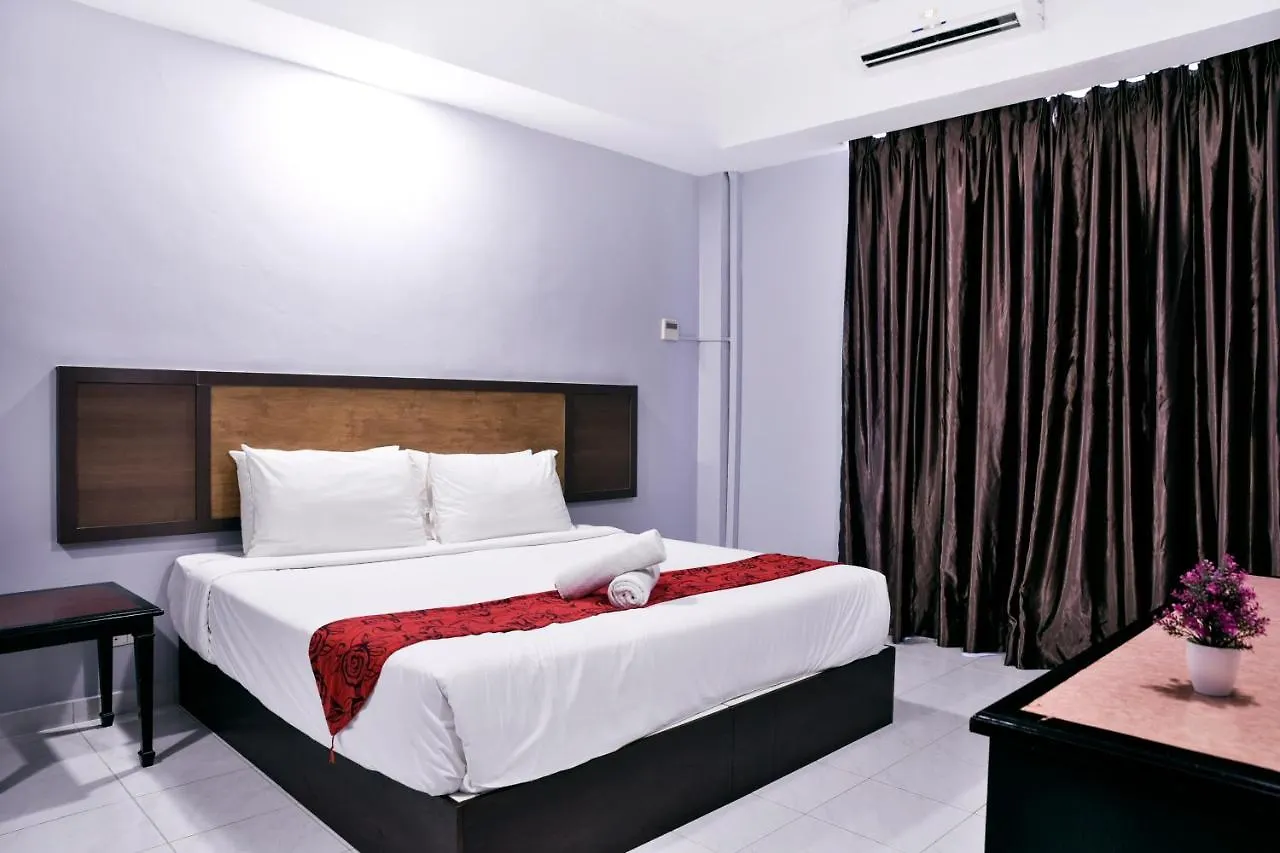 Leisure Cove Hotel And Apartments George Town