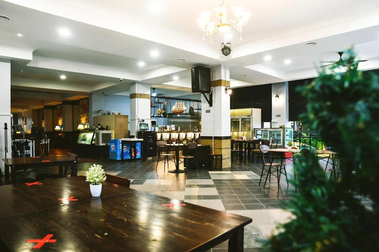 Leisure Cove Hotel And Apartments 4*, George Town