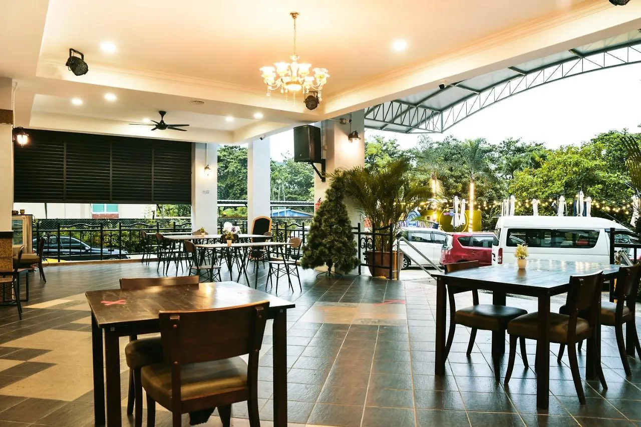 Leisure Cove Hotel And Apartments George Town