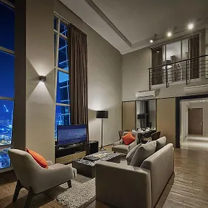 Maritime Luxury **** George Town